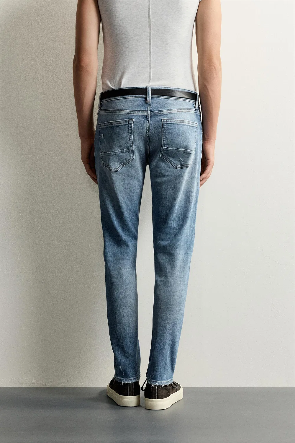 Рваные джинсы узкого кроя ZARA, Light blue — фото 3