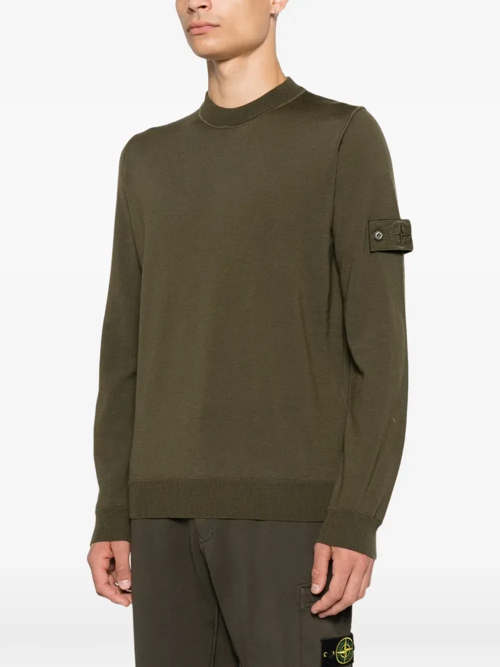 Свитер с длинными рукавами и нашивкой-логотипом Stone Island, зеленый — фото 3