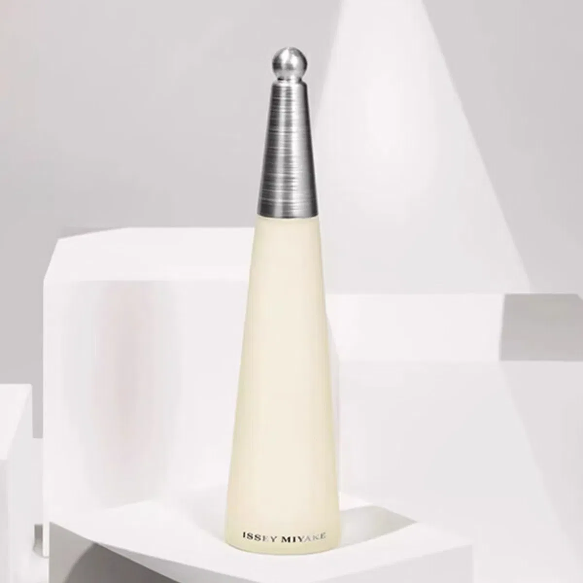 ISSEY MIYAKE Женская туалетная вода L'Eau d'Issey Pour Homme Summer — фото 2