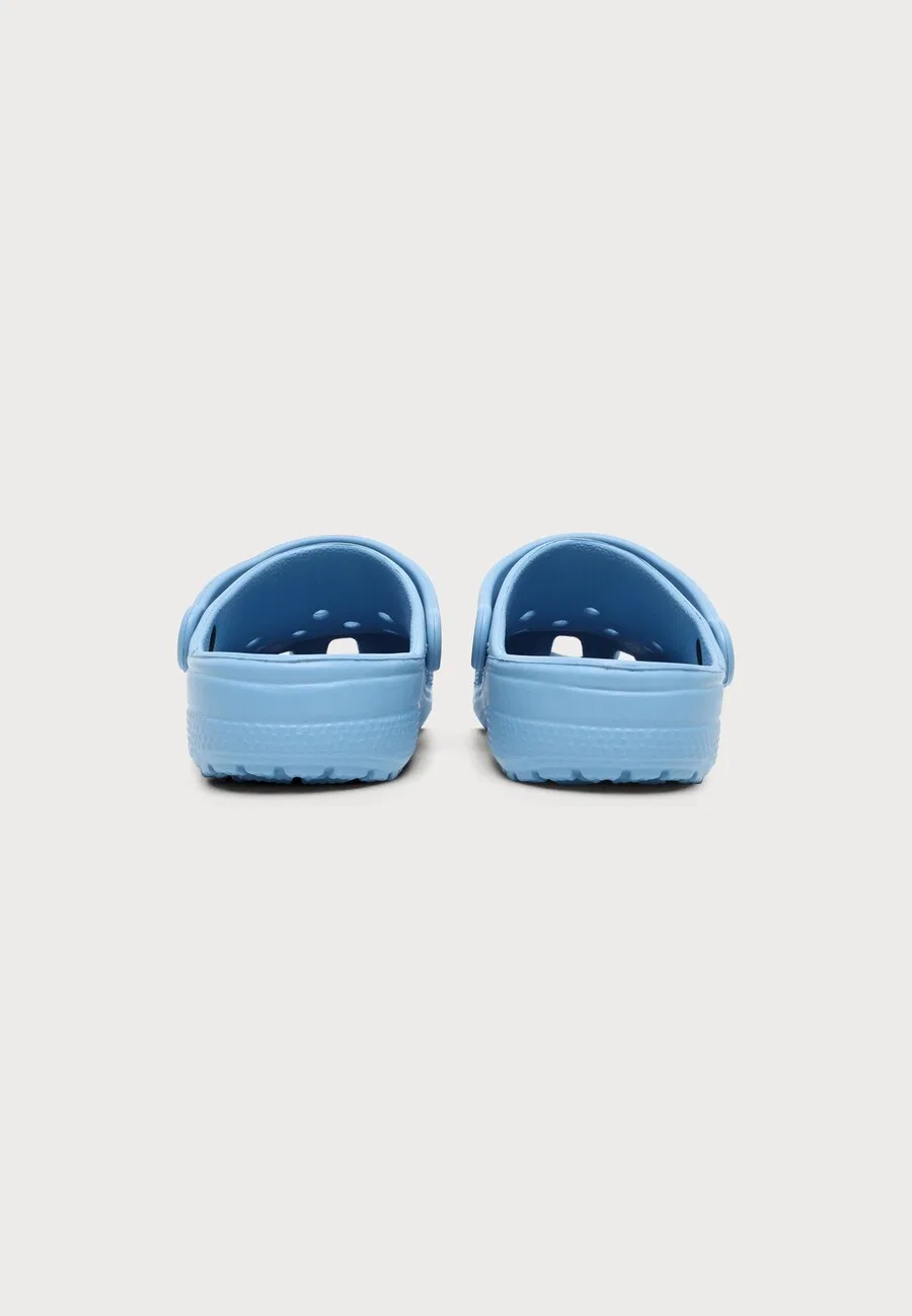 Сандалии Crocs 'Classic' светло-голубого цвета — фото 3