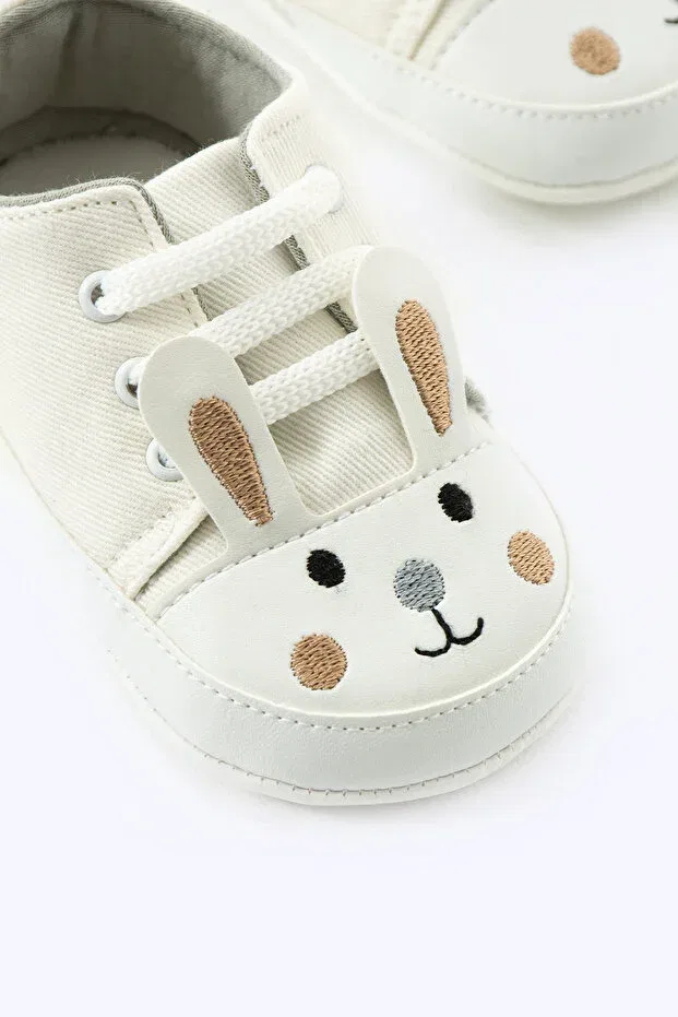 Детские ботинки для новорожденных с вышивкой кролика First Step Lace-Up Yummy Kids, Brown — фото 3