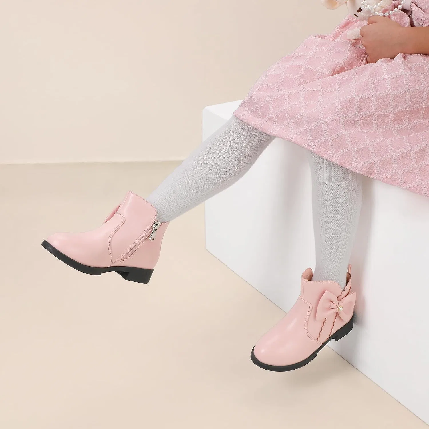 Детские ботинки для девочек Clara с жемчугом и бантом PANDANINJIA, Pink — фото 2