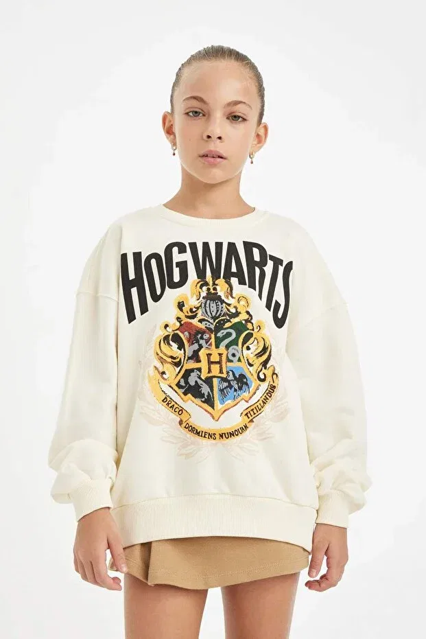 Детские свитшот для девочек оверсайз с принтом Harry Potter Oversize Wide Fit Crew Neck Defacto, Ekru-Er99 — фото 3