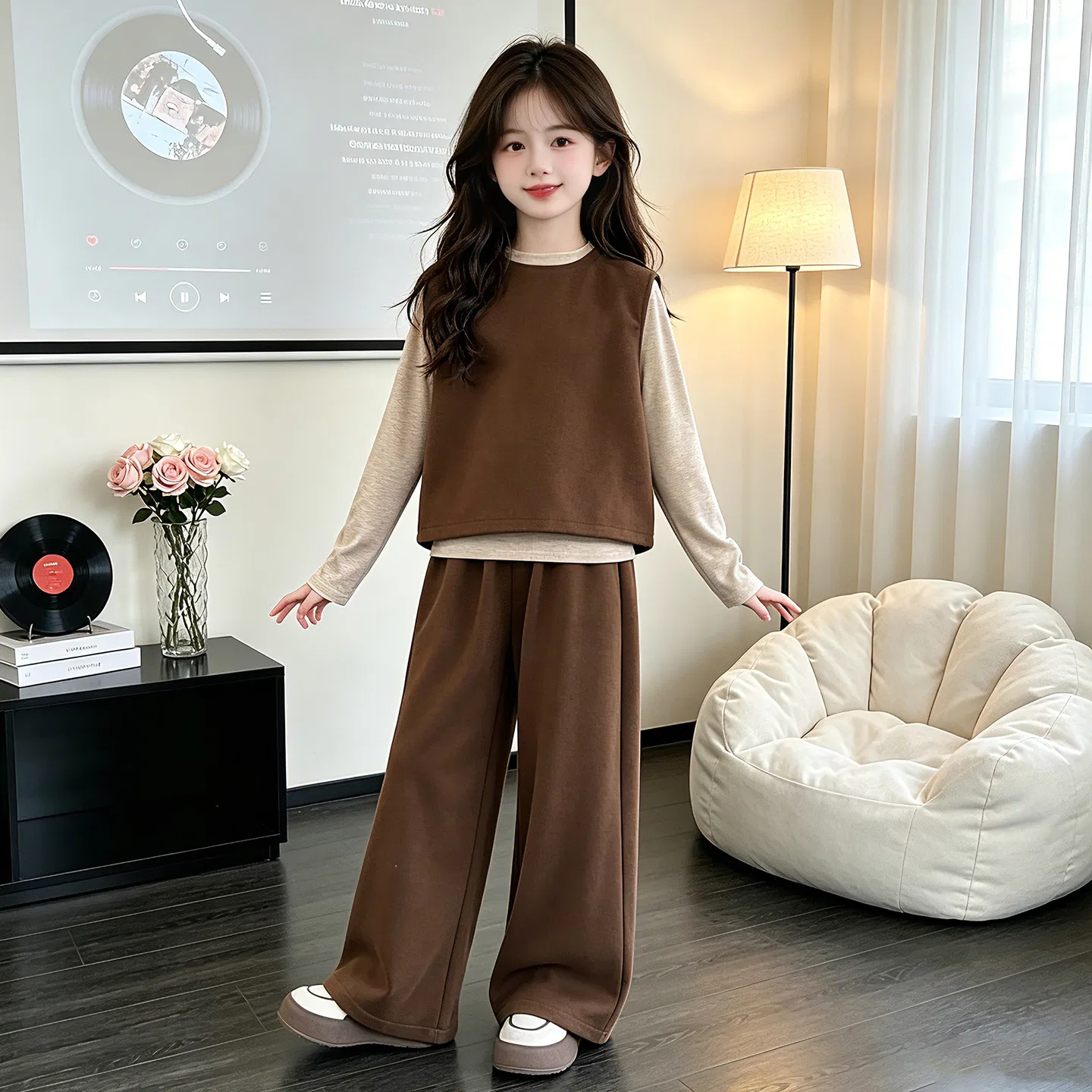 Детский спортивный комплект из трех предметов с круглым вырезом MADALLO, Coffee Three-Piece Set — фото 3