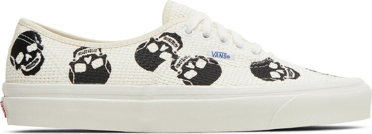 

Кеды Vans Authentic 44 DX Anaheim Factory - Needlework Skull, белый