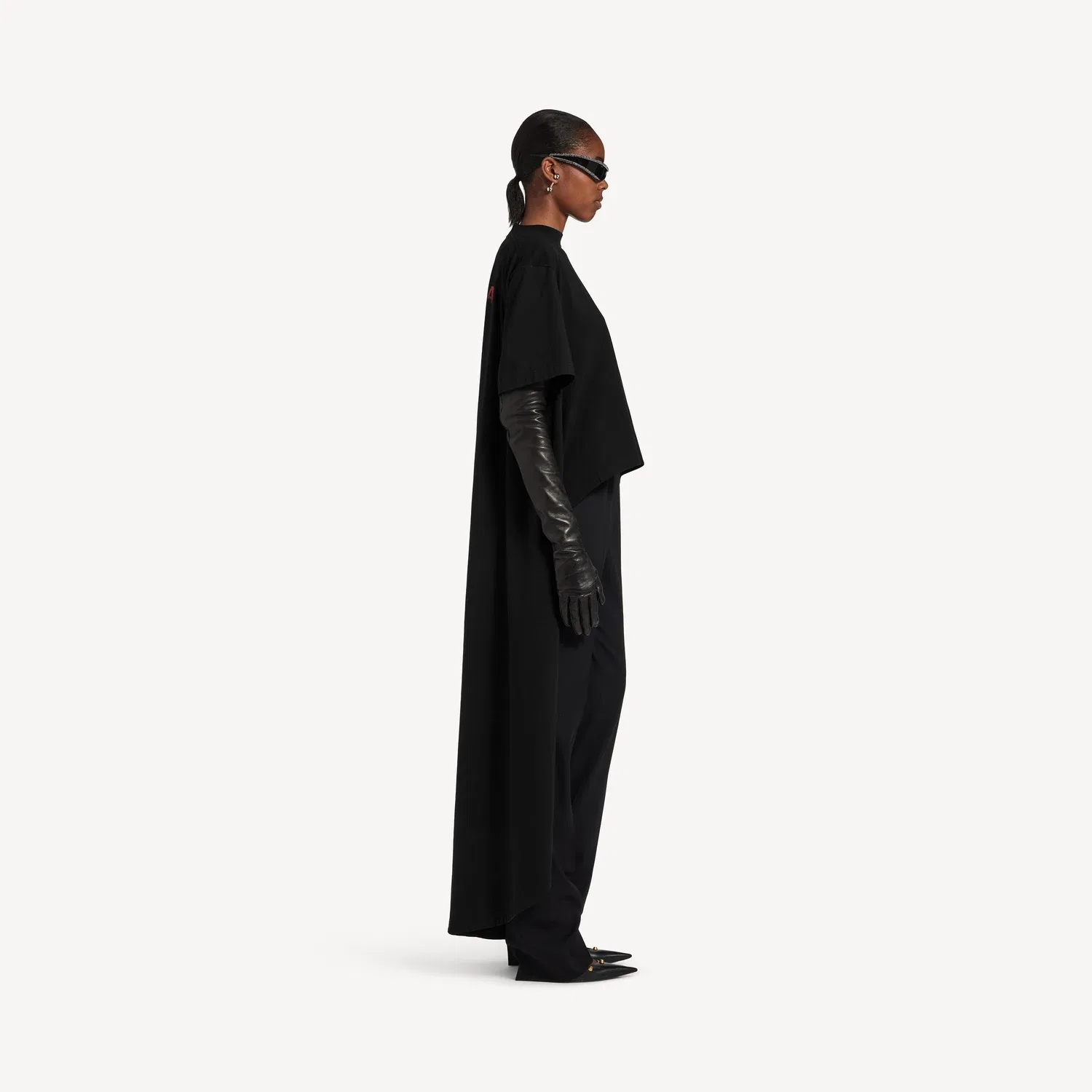Женская футболка Balenciaga Back Gradient Train черного цвета, черный — фото 3