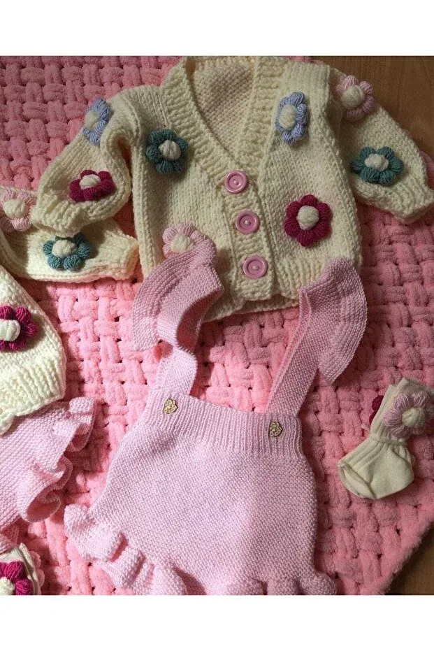 Детский кардиган с цветочным принтом Hand Knitted Floral Children's Cardigan Selfstore, Cream — фото 2