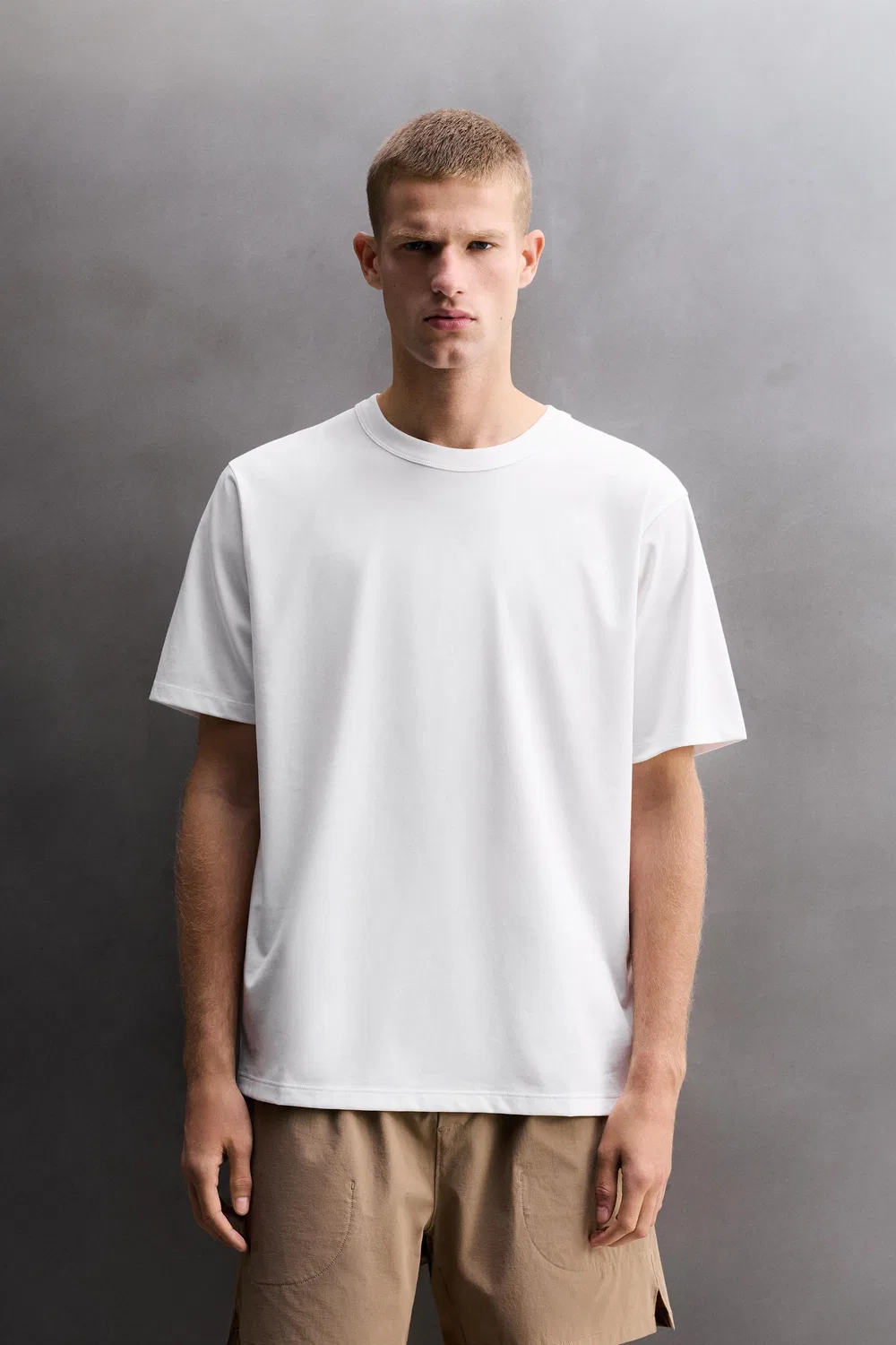 Удобная тренировочная футболка ZARA, White — фото 2