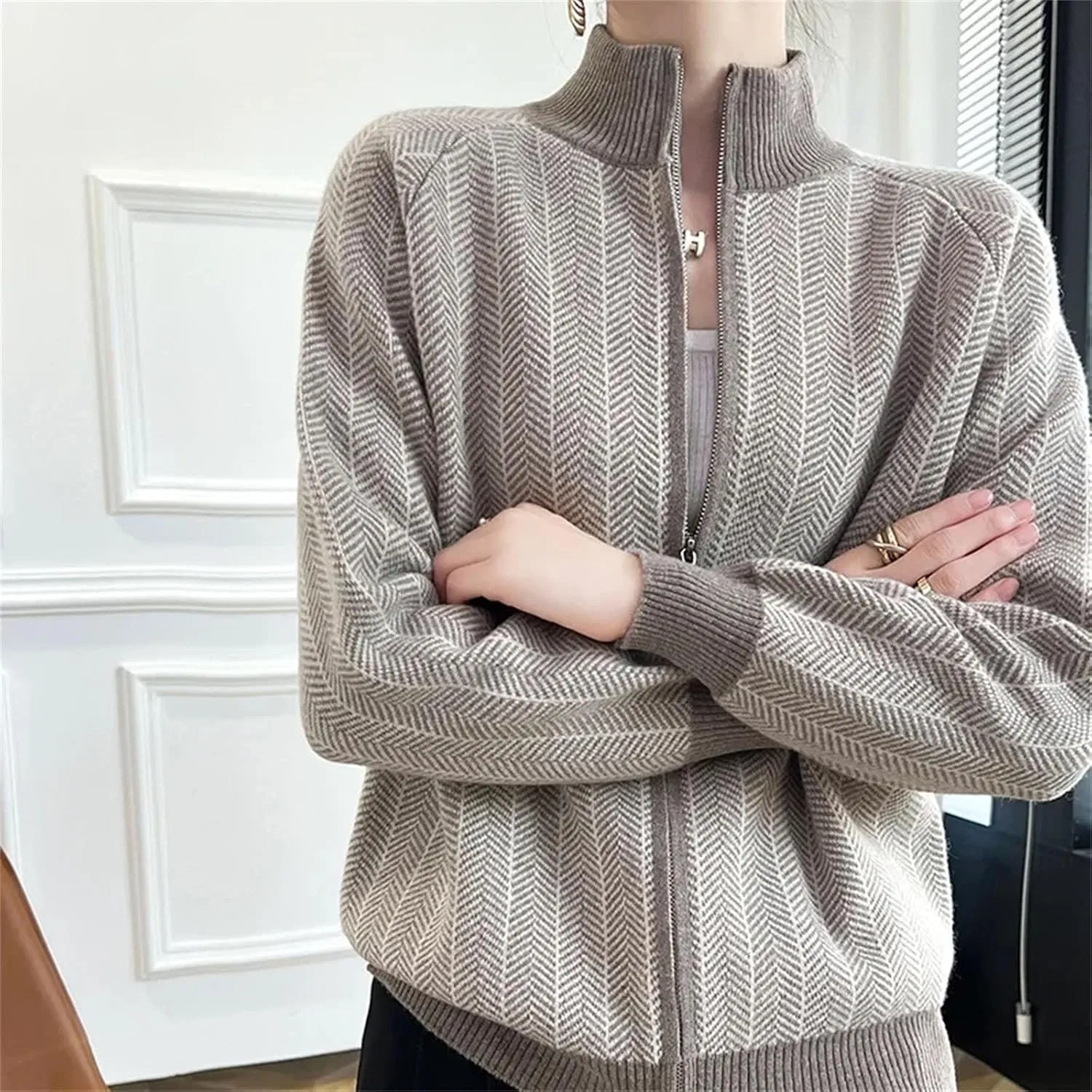 Женский кардиган с молнией, воротником-стойкой, свободного кроя, Pure Wool Knitted, Raw Velvet Rice — фото 3