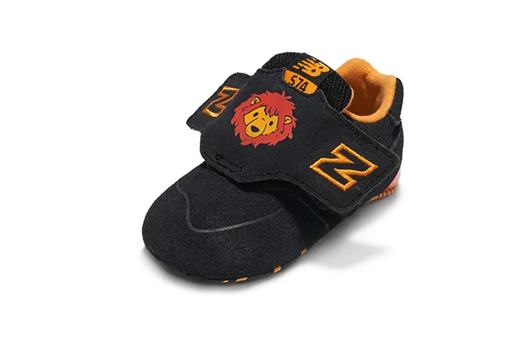 Детские кроссовки для малышей с удобной шнуровкой New Balance, Wide (W), цвет не указан — фото 4