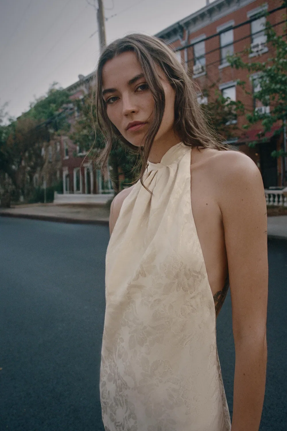 Платье миди с цветочным жаккардовым принтом ZARA, Cava — фото 4