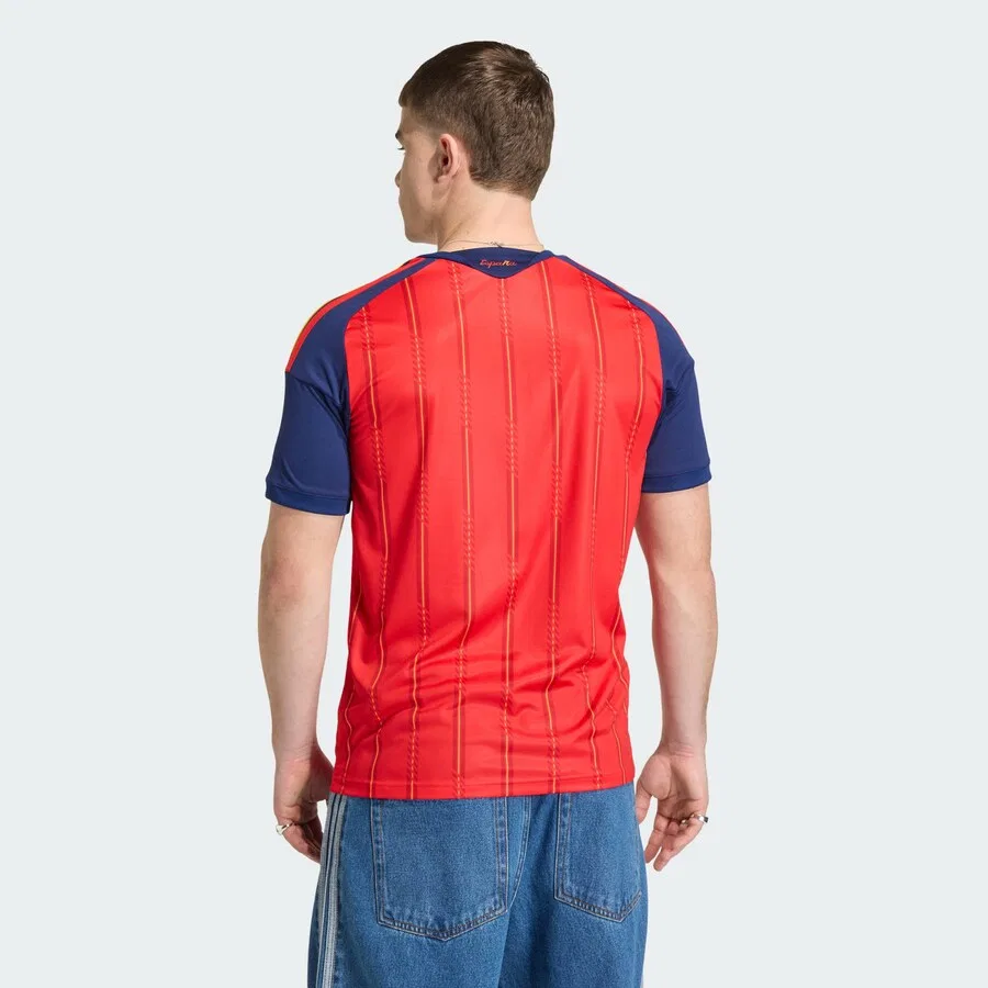 Футболка ADIDAS PERFORMANCE 'Spain 26 Home' красного цвета — фото 4