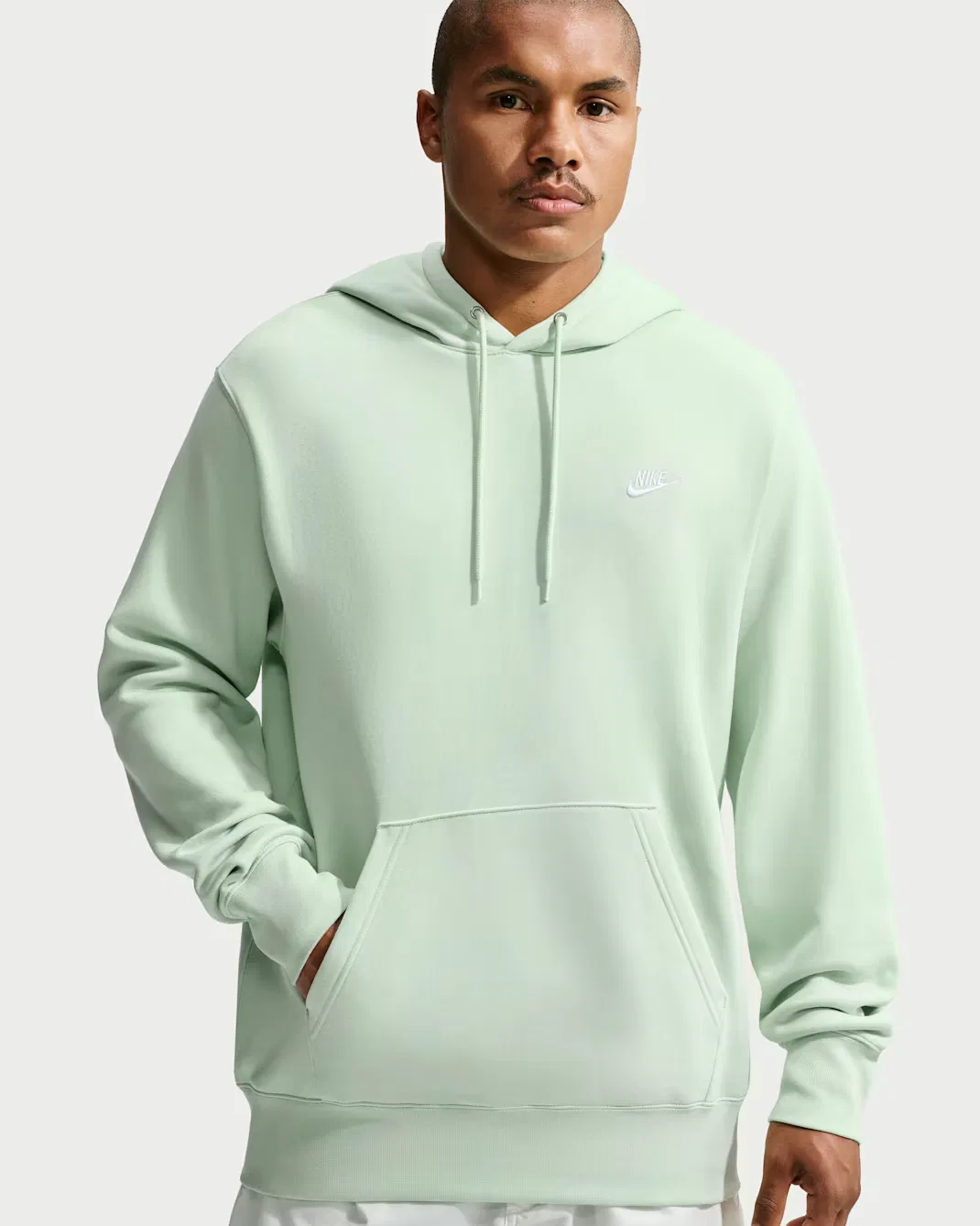 Мужская флисовая толстовка с капюшоном Nike Club, Jade Aura/Jade Aura/White