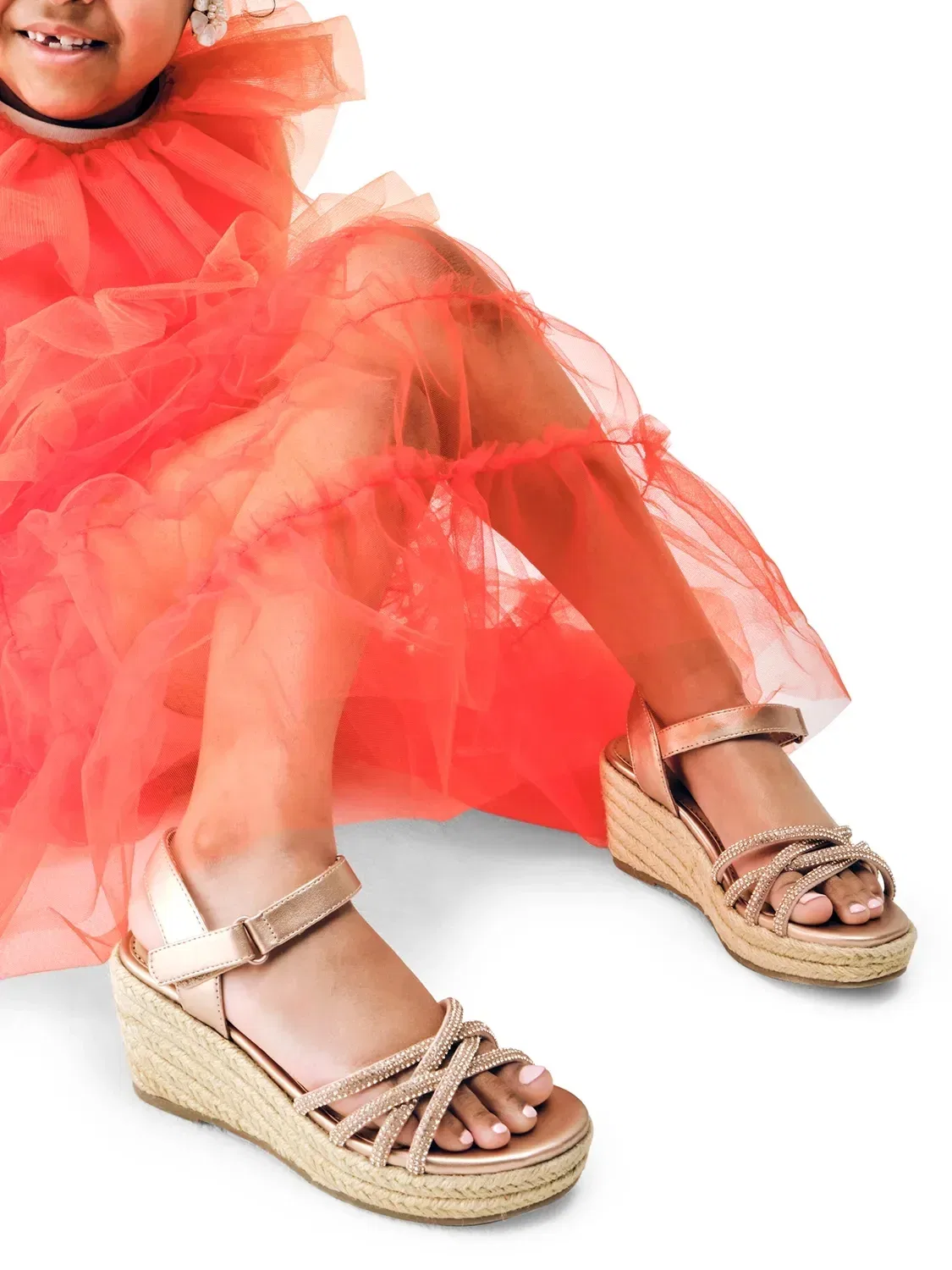 Сандалии на танкетке Giselle, Rose Gold Metallic, Kelly & Katie — фото 2