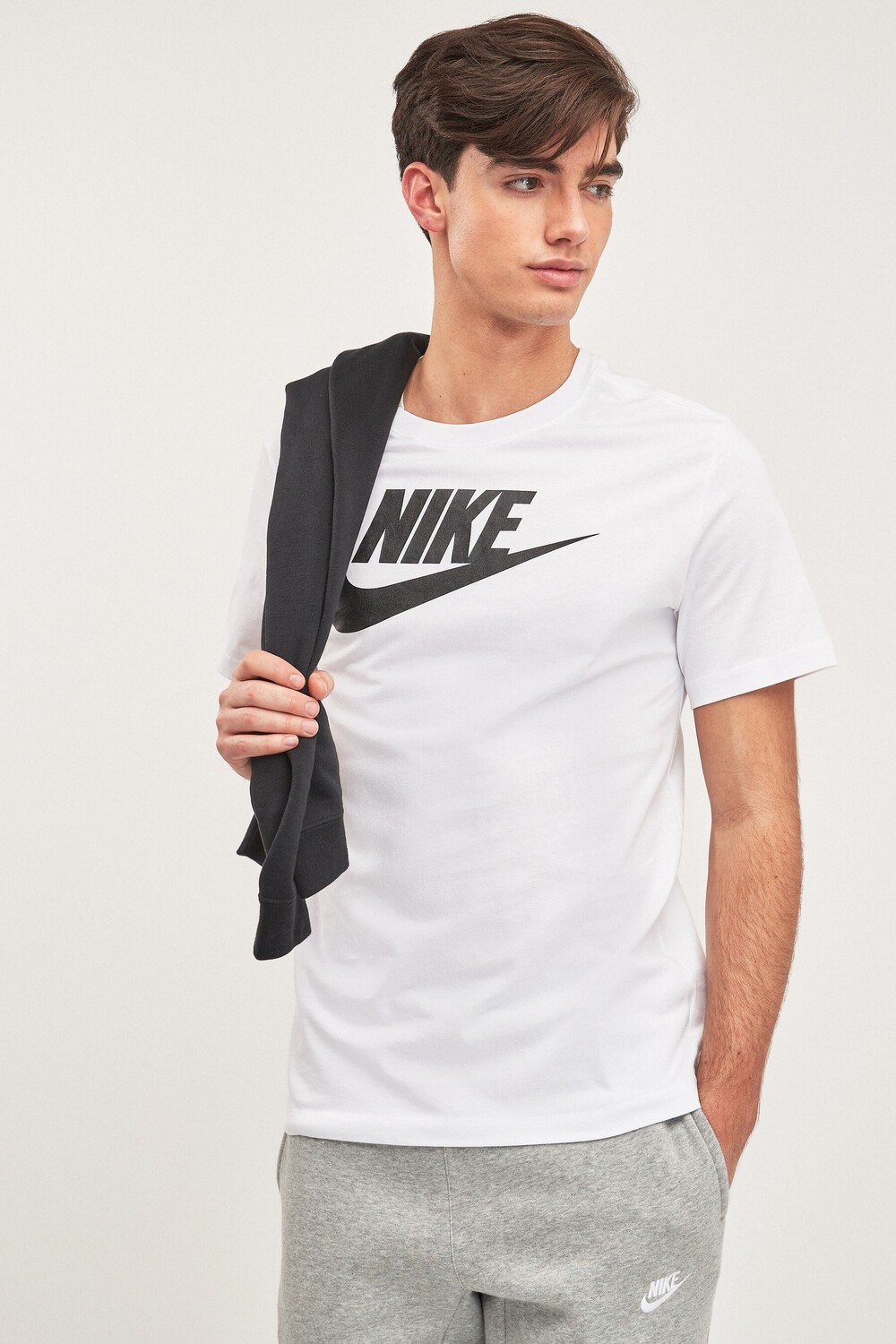 

Футболка Icon Futura с короткими рукавами Nike, белый