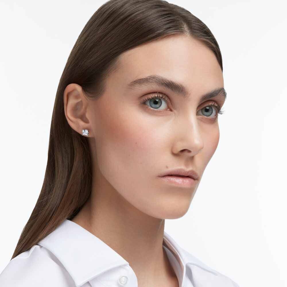 

Серьги-Гвоздики Stilla Attract Swarovski