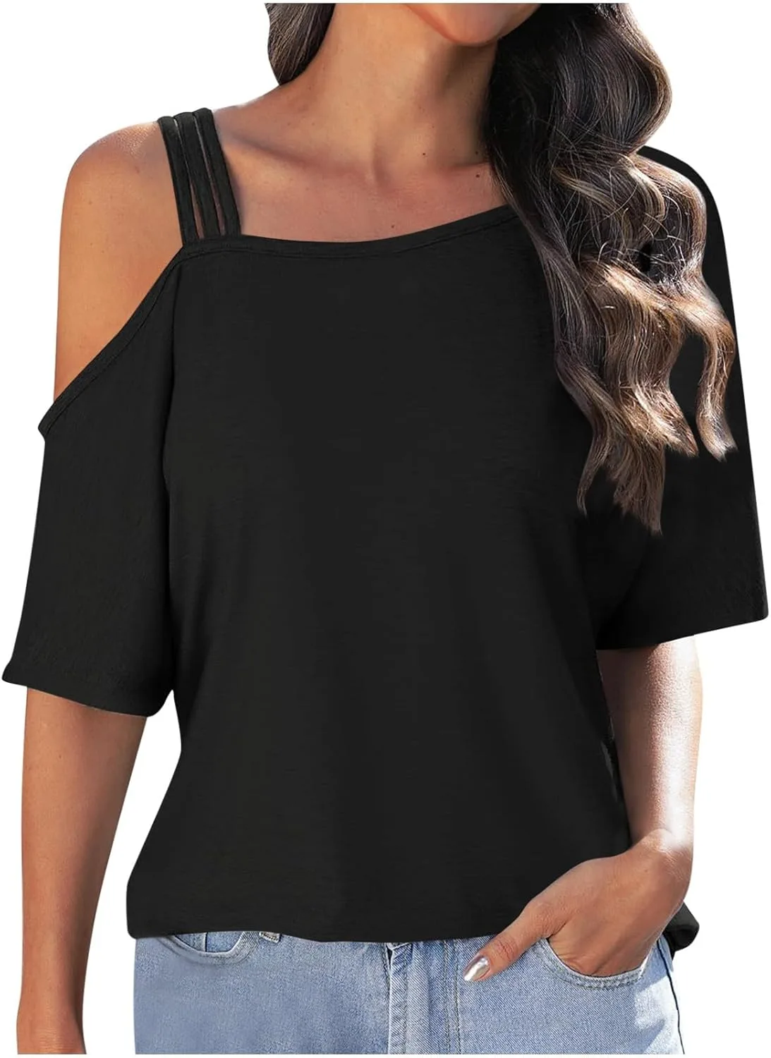 

Женская блузка с холодным плечом и асимметричным кроем OSFVNOXV