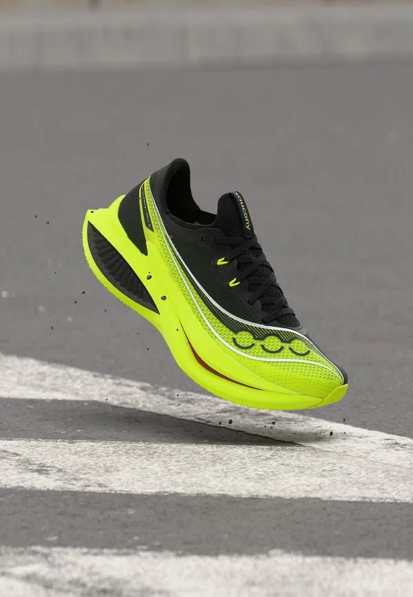 Кроссовки для бега по шоссе endorphin pro 5 Saucony, Citron/Black