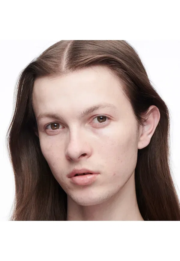 Консилер для лица и под глазами, 1.8 мл, Studio Radiance 24hr Luminous Lift Concealer Mini, Mac, nc10, цвет nc10 — фото 3