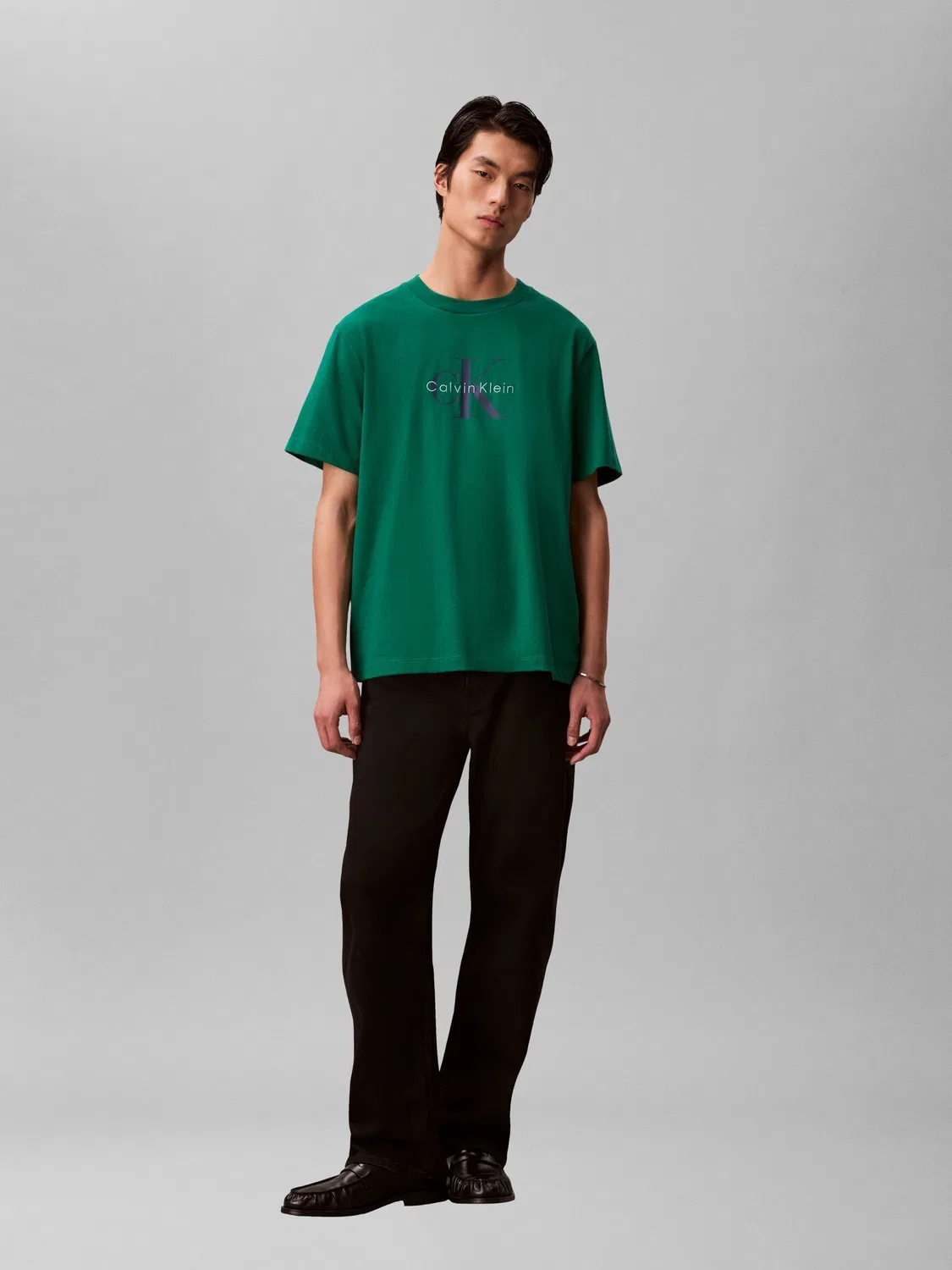 Футболка с монограммой Calvin Klein, зеленый