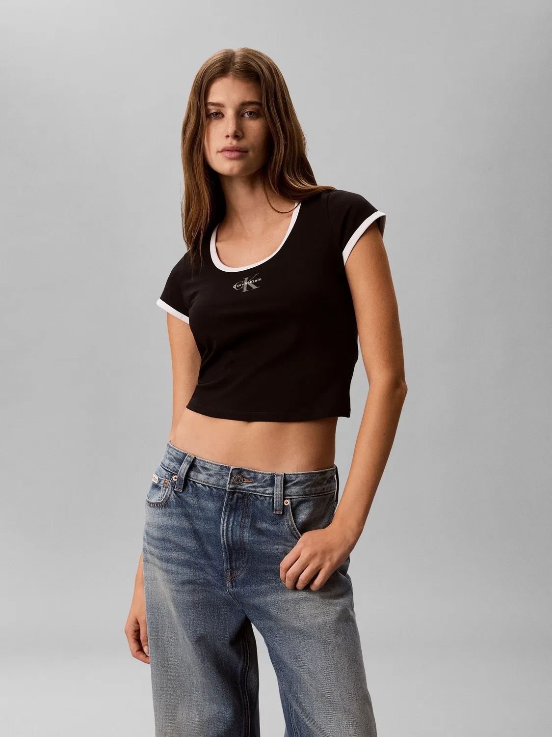 Футболка с контрастной отделкой Calvin Klein Slim, черный