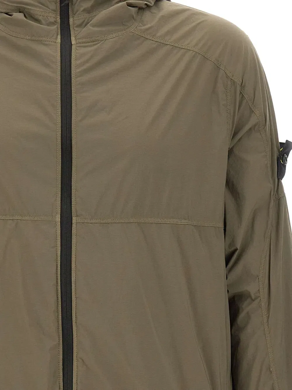 Q100020 сверхлегкая куртка из нейлона Stretch-TC Stone Island, зеленый — фото 4