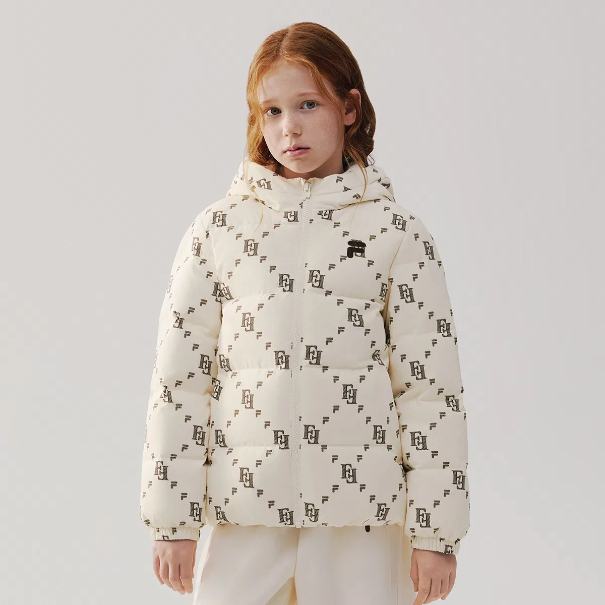 Детский пуховик с капюшоном, утепленный, с принтом FILA KIDS, All Over Print 2 — фото 4