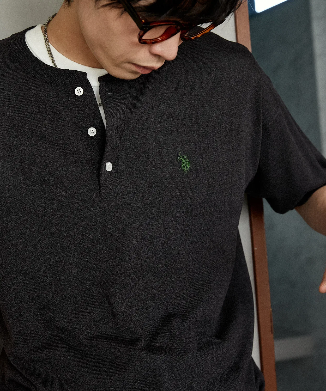 Свитер хенли U.S. POLO ASSN. × PUBLUX, контактная прохлада, тёмно-серый