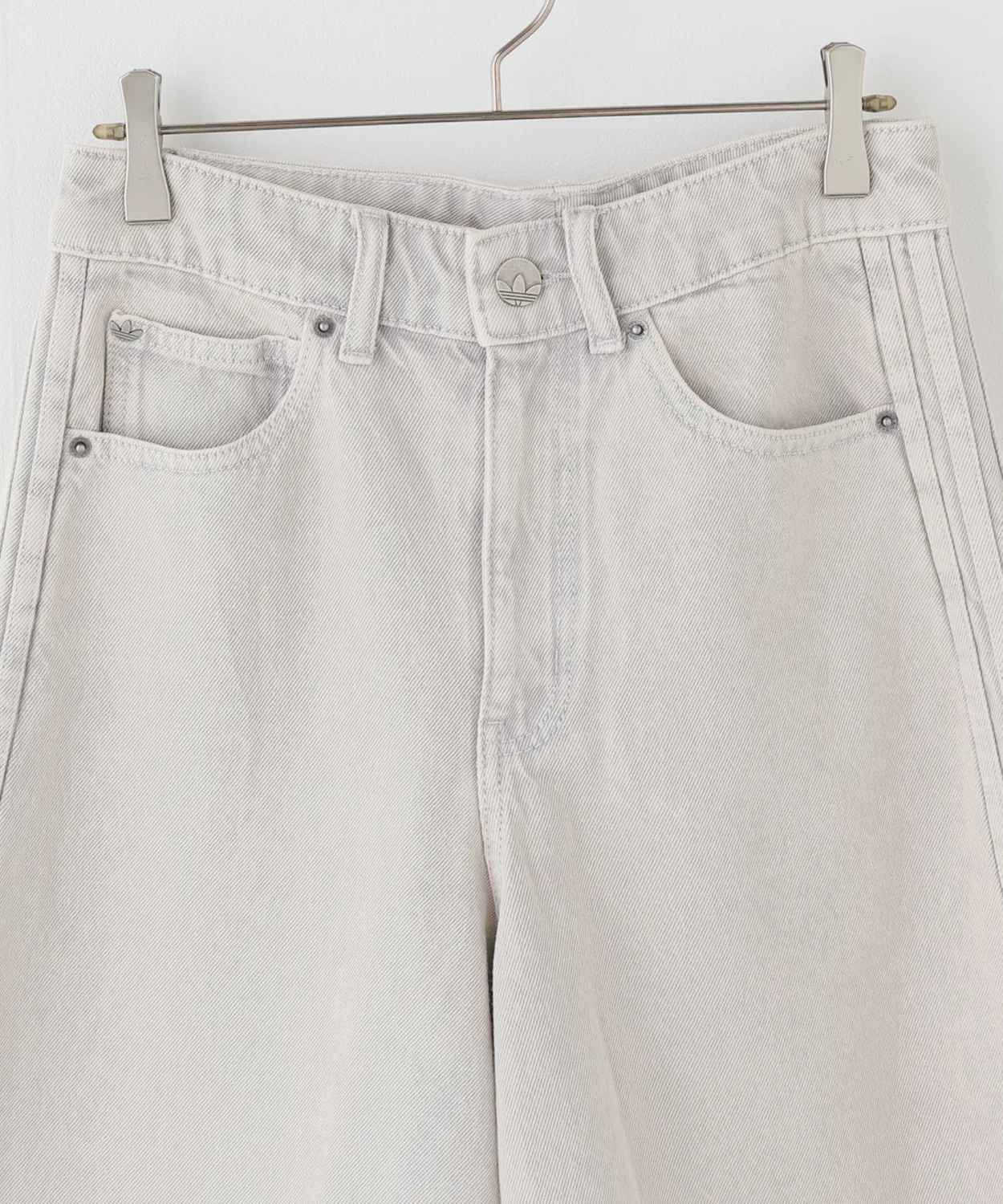 Женские шорты свободного кроя из денима Firebird Jorts Denim Adidas Originals, Charcool Grey — фото 4