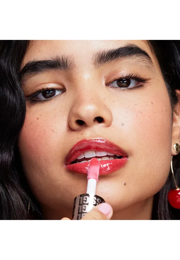 Блеск для губ объемный Pout Bomb Plumping Gloss Makeup Revolution Cherry Sheer Red 4.6 мл — фото 3