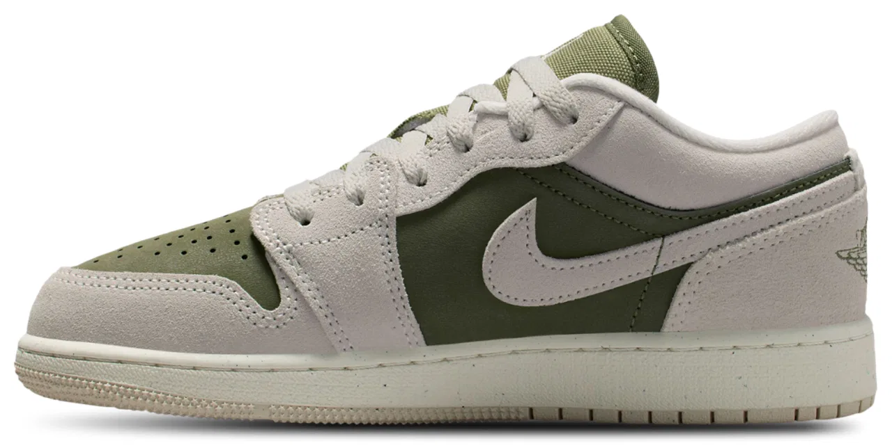 Кроссовки для мальчиков Air 1 Low SE Jordan, зеленый/бежевый — фото 2