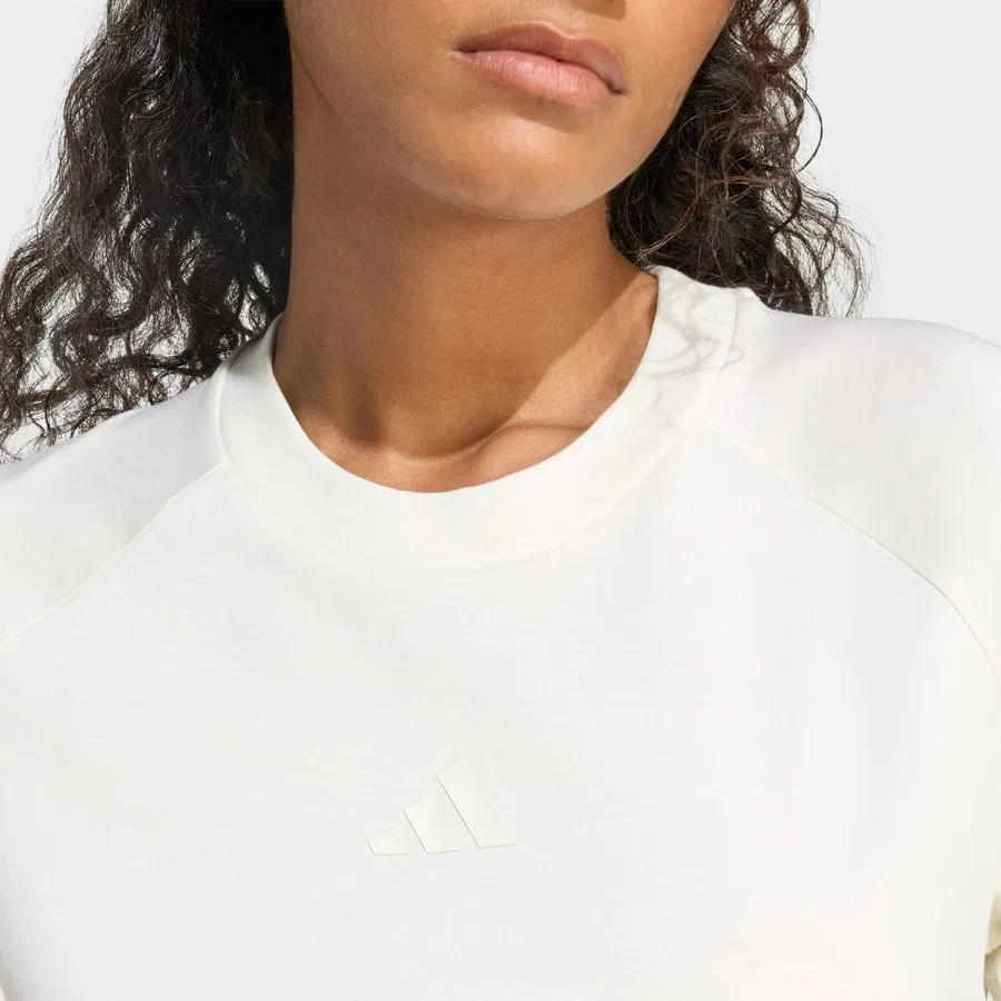 Футболка женская с принтом Sportswear KC9818 SOFT LUX TEE adidas, Белый — фото 4