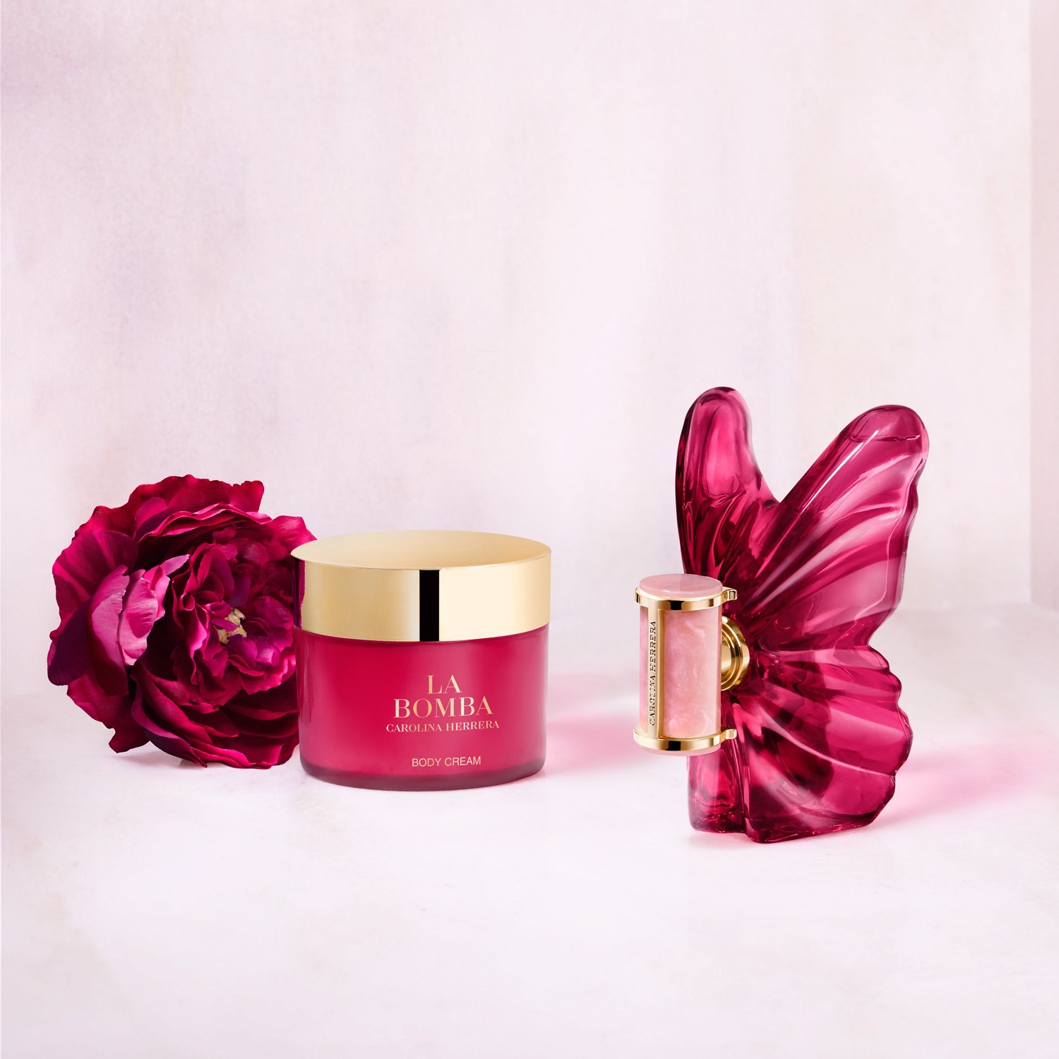 Лосьон для тела la bomba la bomba Carolina Herrera, объем 200 мл — фото 4