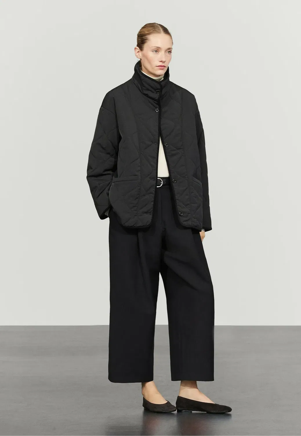Куртка с волнистой строчкой - легкая куртка Massimo Dutti, Black — фото 2