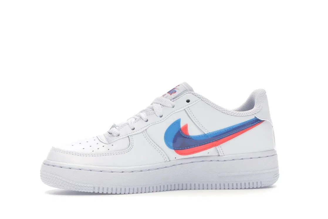 Детские кроссовки для мальчиков с 3D-эффектом Nike Air Force 1 Low, White/Bright Crimson-Blue Hero — фото 3