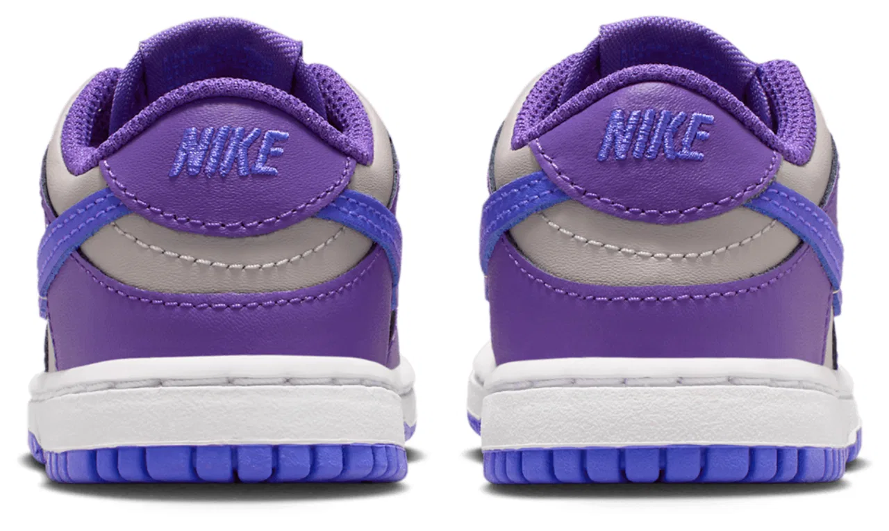 Кроссовки для девочек Dunk Low Nike, цвет College Grey/Persian Violet/Wild Grape — фото 3