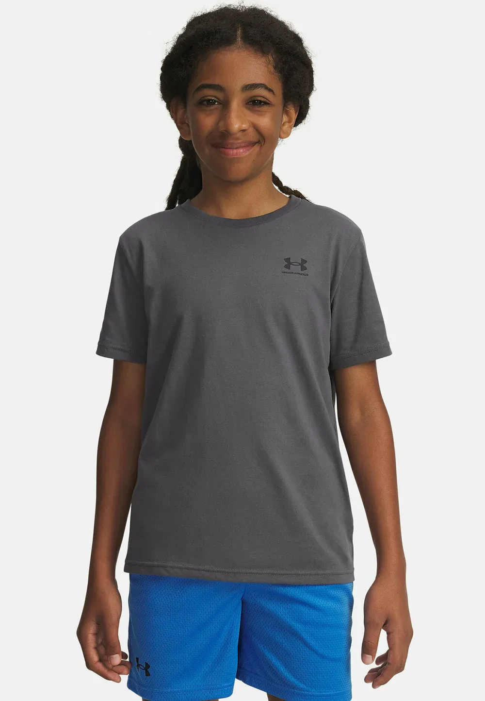 Спортивный стиль - базовая футболка Under Armour, Pitch Gray