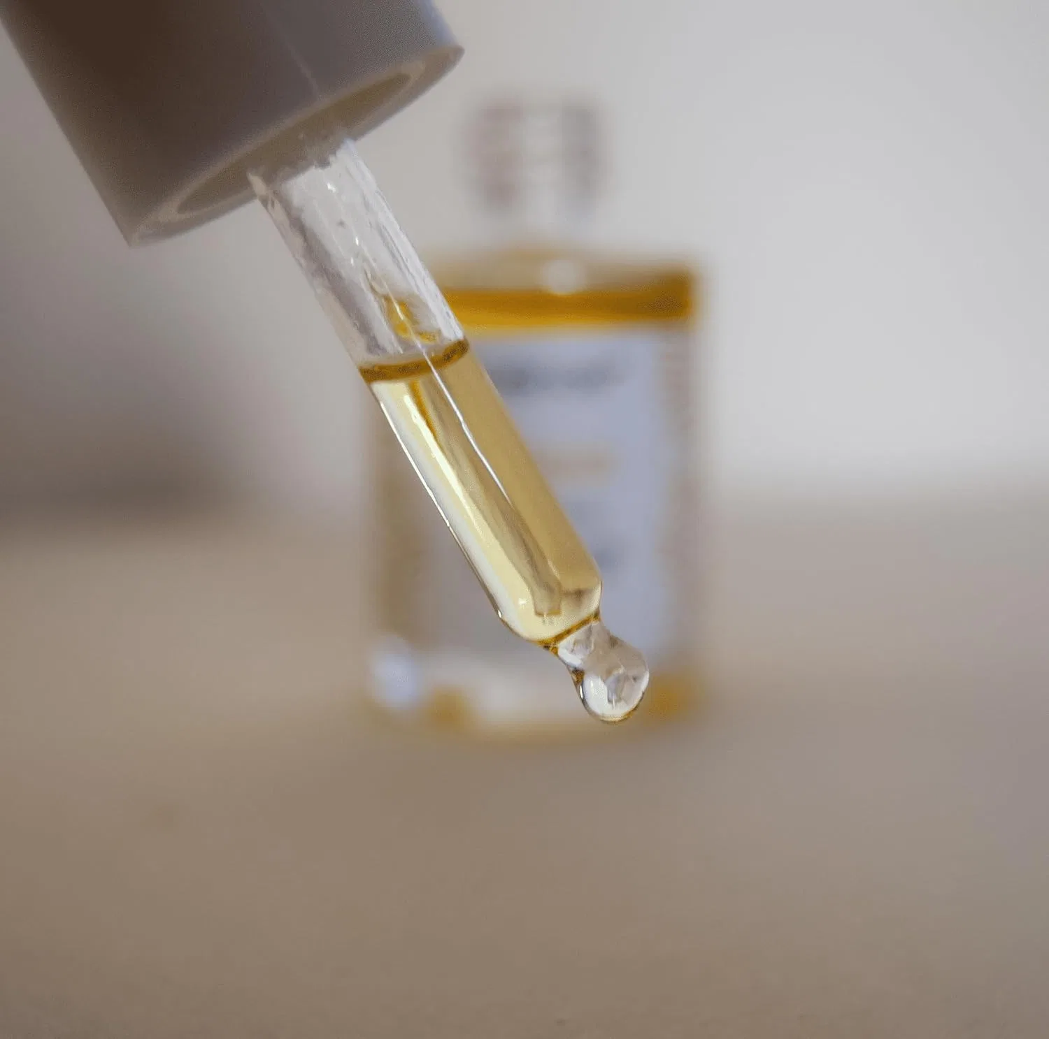Масло для лица и тела LA ERRE Nourishing Care Oil, NUENCE MTC, 30 мл — фото 3