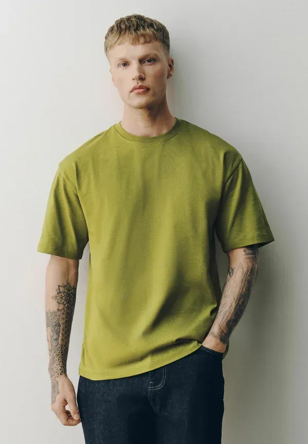 Футболки комплект 3 шт Heavyweight t-shirts 3 pack Next белый, зеленый, сиреневый, фиолетовый — фото 2