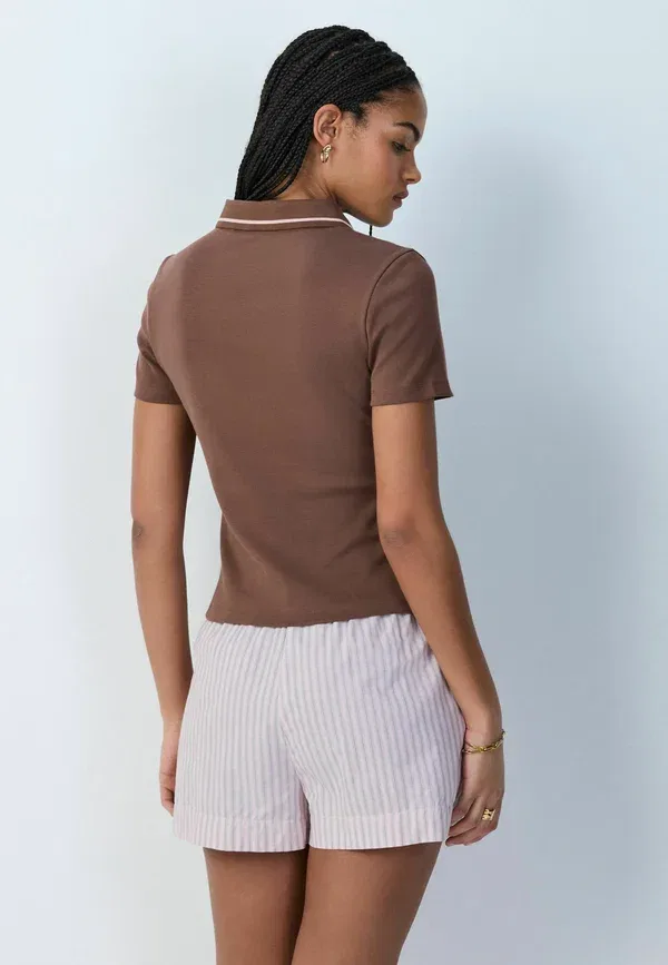Футболка поло хлопковая Regular Fit Next, chocolate brown, коричневый/шоколадный — фото 2
