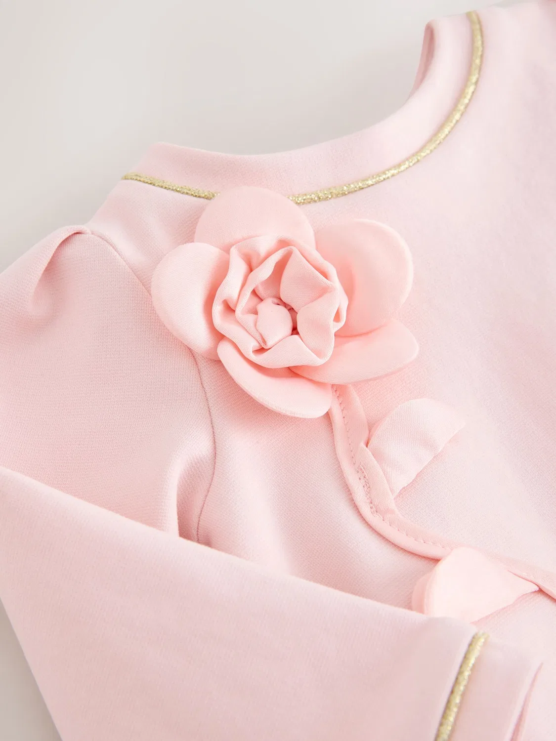 Платье Baker by Ted Baker светло-розового цвета — фото 4