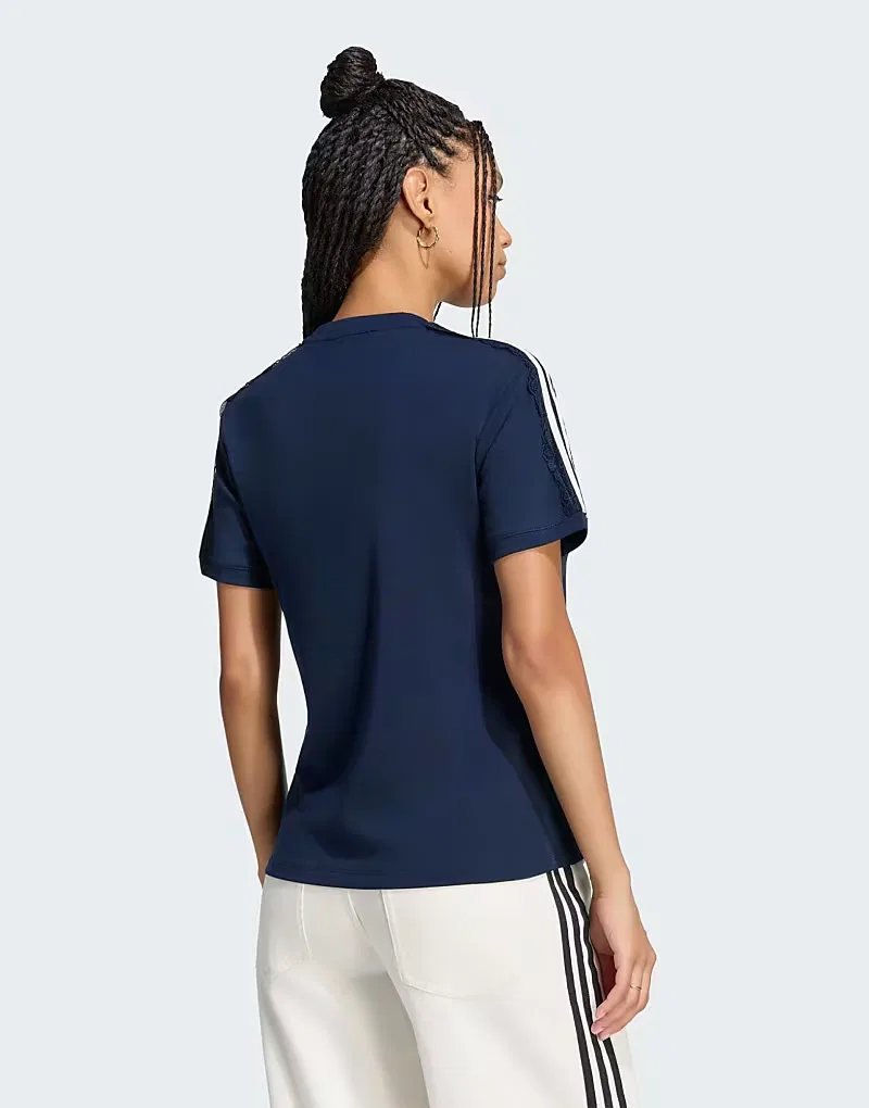Футболка Adidas Originals Lace с тремя полосками, темно-синий, в университетском стиле — фото 4