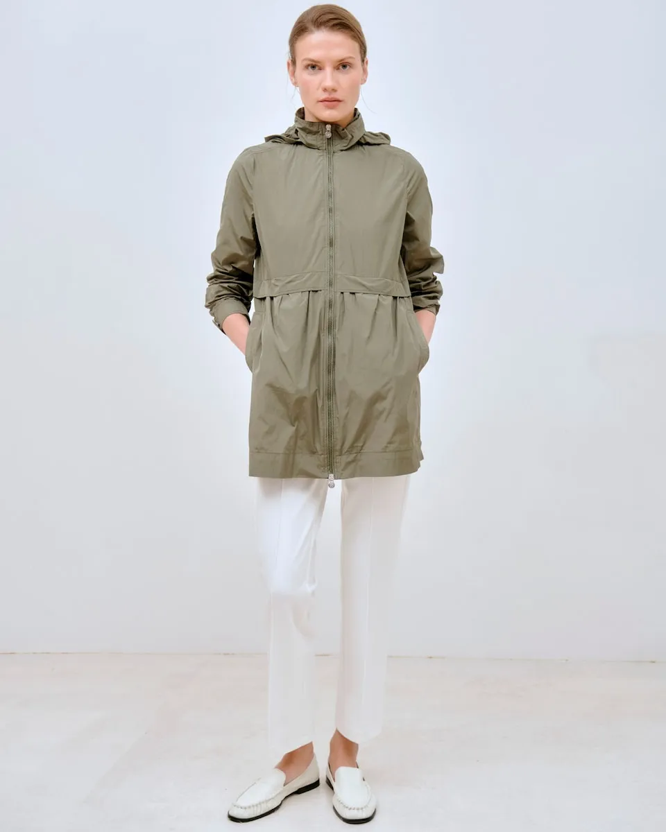 

Женская парка с капюшоном и молнией Lasserre, цвет Verde Militar