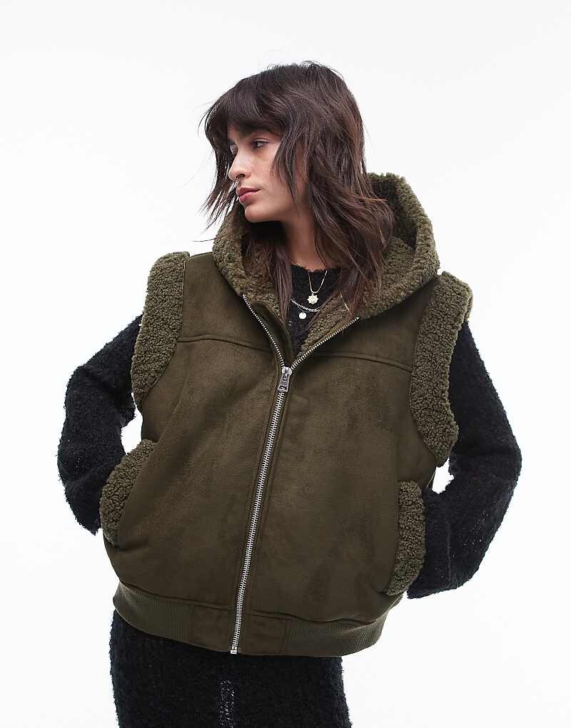 

Замшевый жилет Topshop – цвета хаки