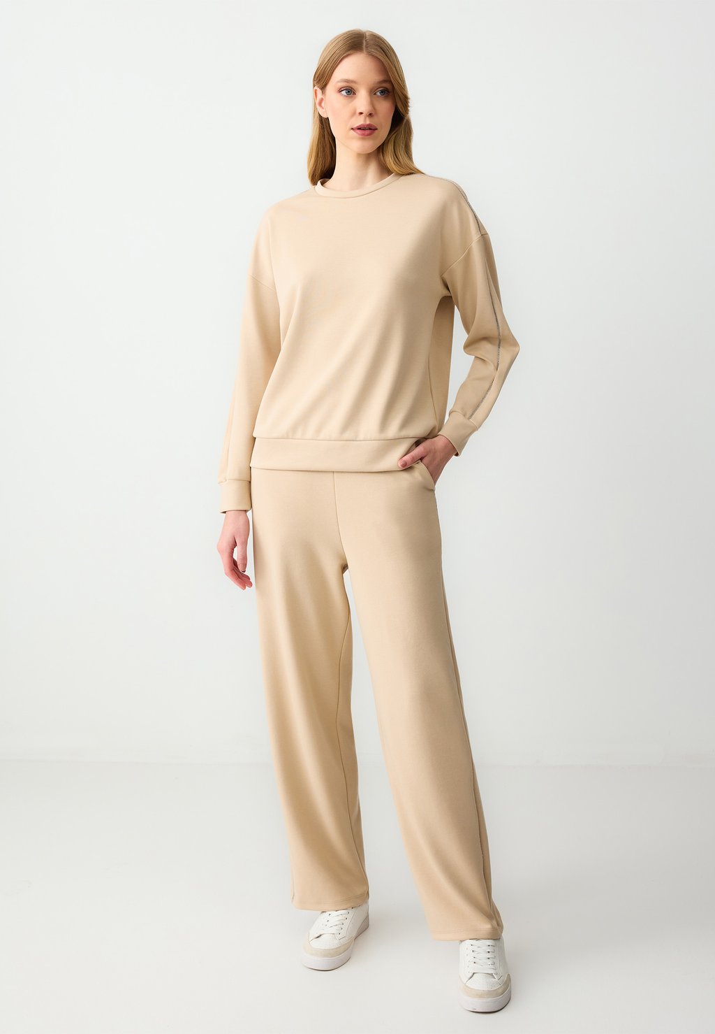 

Брюки HIGH WAIST WIDE LEG RELAXED FIT Jimmy Key, бежевый
