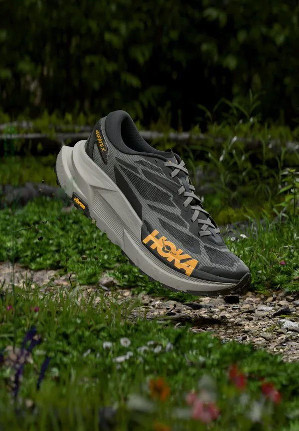 Кроссовки для трейлраннинга mafate x Hoka, Black/Cement