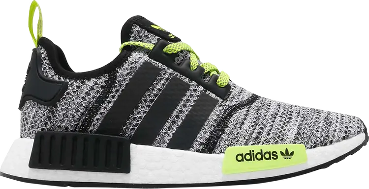 

Кроссовки Adidas NMD_R1 'Static Solar Yellow', черный