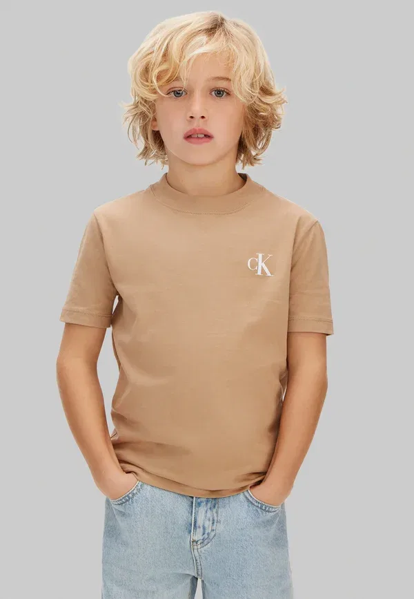 Комплект из двух базовых футболок унисекс с монограммой Calvin Klein Jeans — фото 2