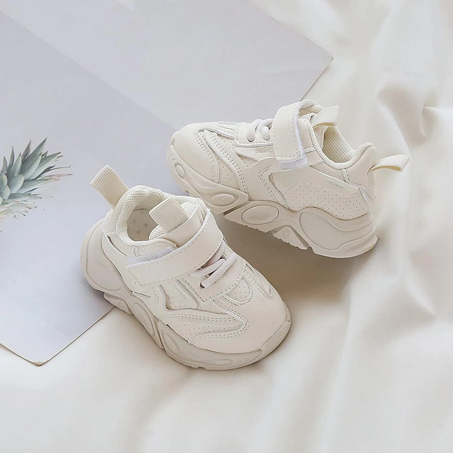 Детские кроссовки для девочек с дышащим верхом, White — фото 2