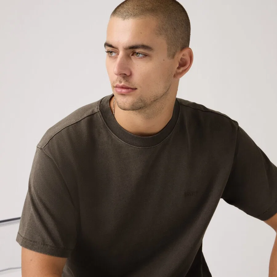 Футболка LEVI'S RED TAB шоколадного цвета — фото 3